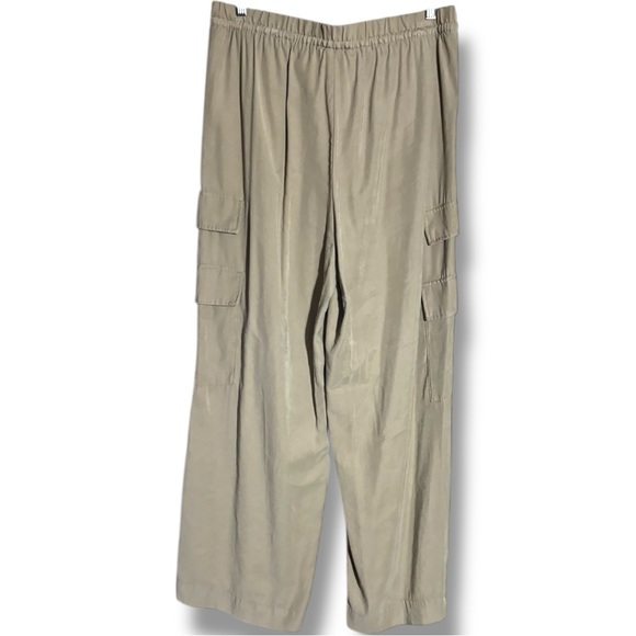 a new day Women's Large Stylish Tan/Khaki Wide-Leg Drawstring Waist Cargo Pants - Picture 14 of 14